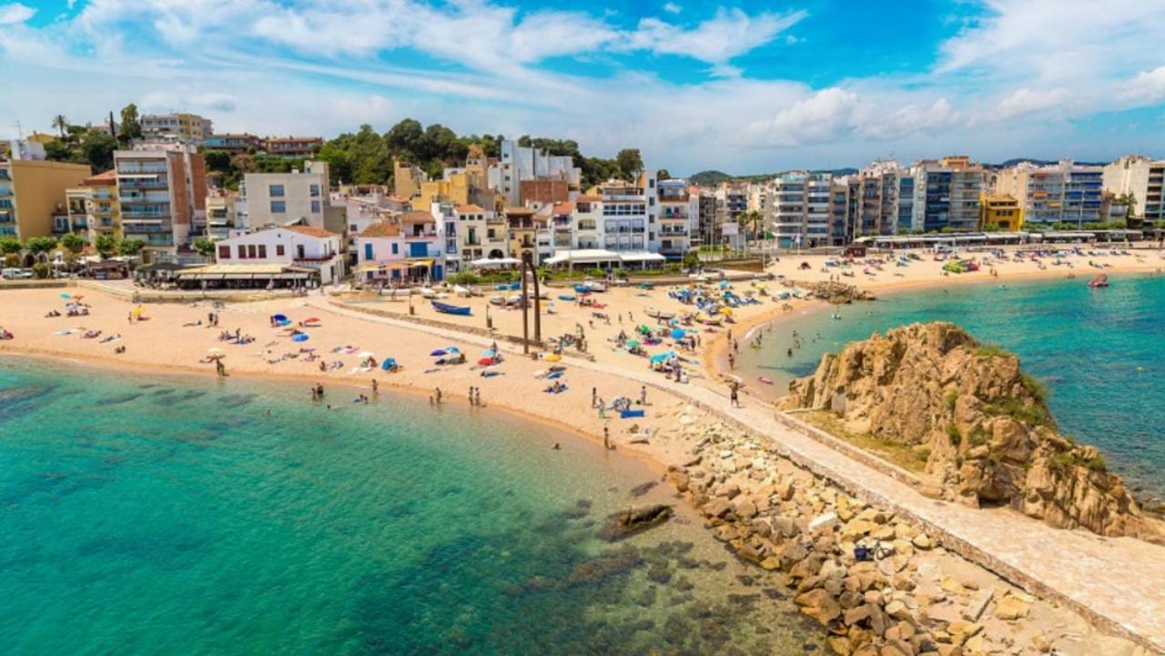 Apartamento Cerca De La Playa Blanes Zewnętrze zdjęcie